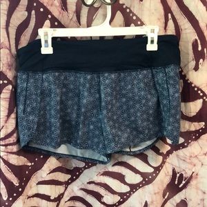 Lululemon cornflower shorts